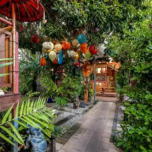 Hostal Travellers Oasis, Cairns